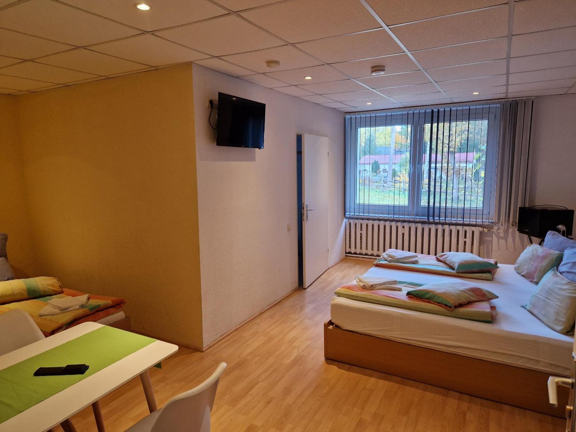 Pension Stechlinsee ノイグロープゾー 部屋 写真