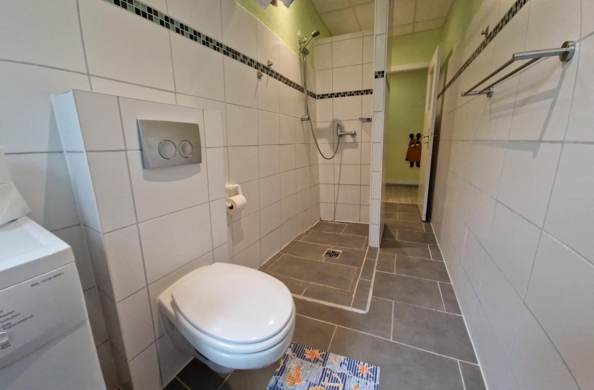 Pension Stechlinsee ノイグロープゾー 部屋 写真